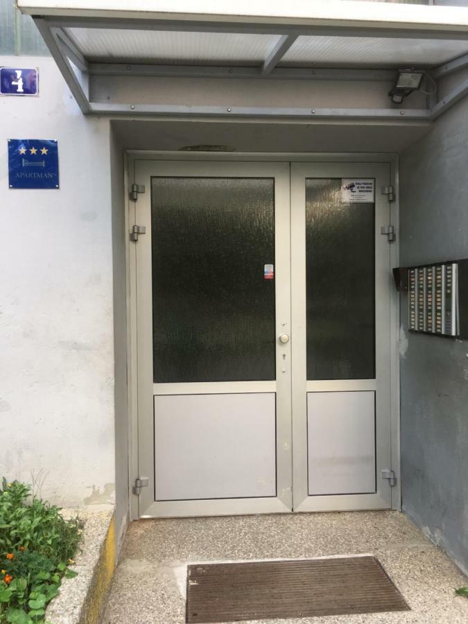 Apartment Travel Hub *** 바라즈딘 외부 사진